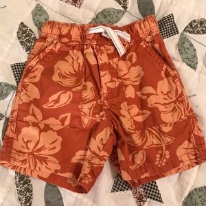 Cute Hawaiian print shorts 18-24 months